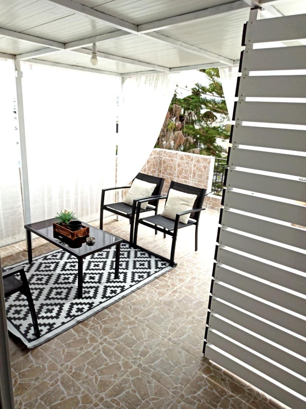 Renovated Loft Near The Center Appartement Iraklion Buitenkant foto